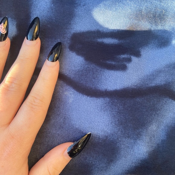 Small Canada Goose Rossclair Parka - Picture 14 of 16